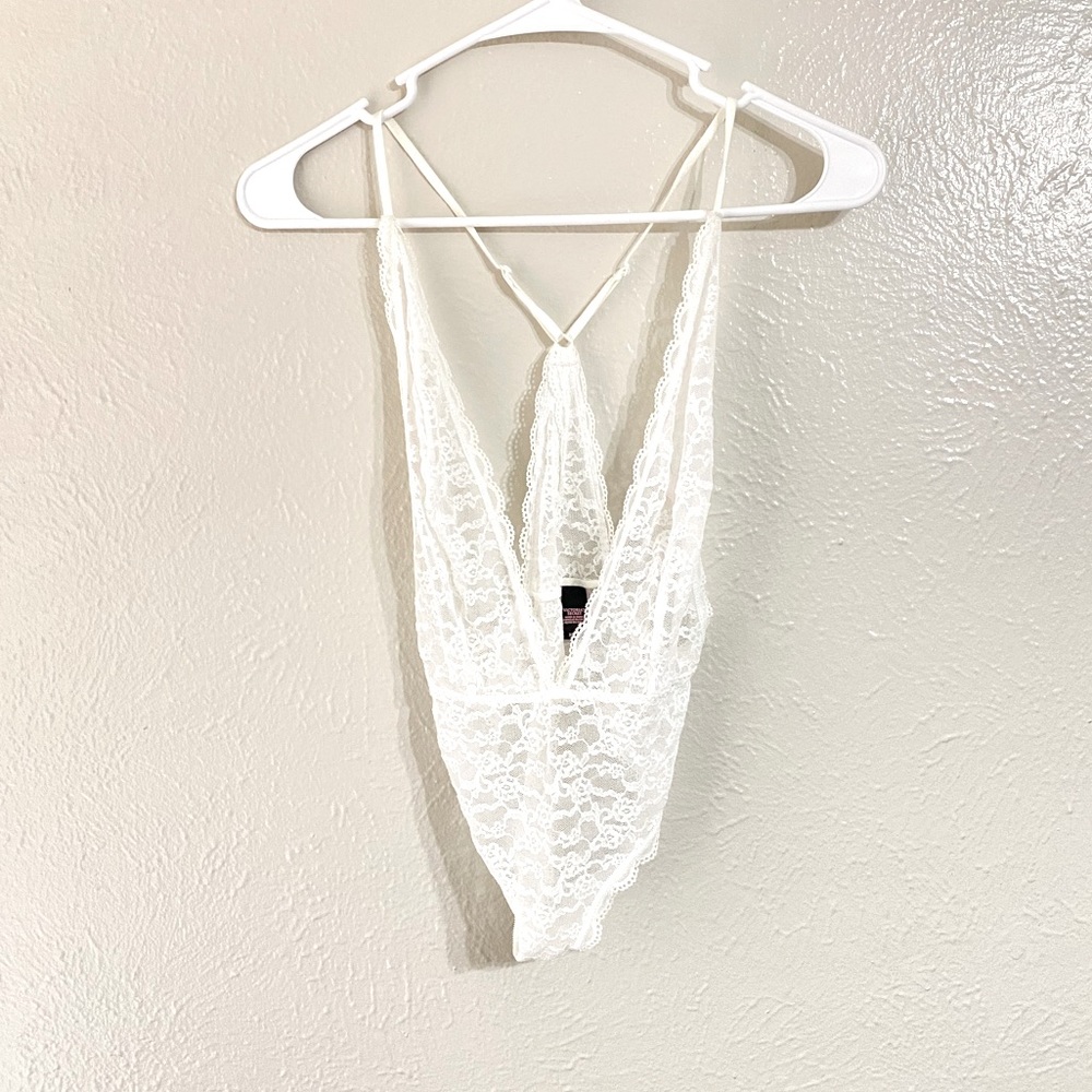 🤍 White lace teddy one piece lingerie